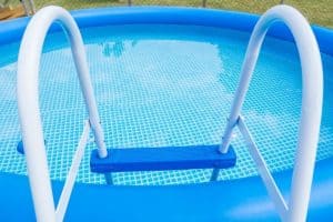 בריכות מתנפחות הלהיט של הקיץ